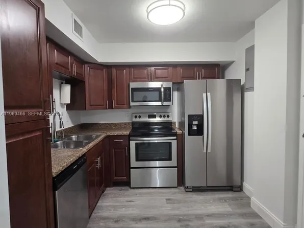 6500 Cypress Rd APT 301, Plantation, FL 33317