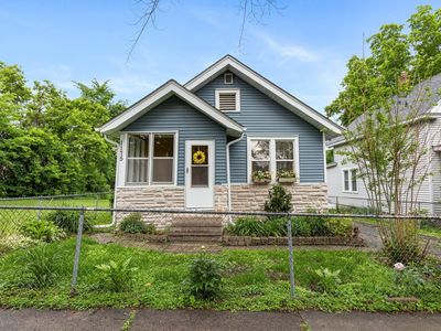 1175 Seminary Ave, Saint Paul, MN, 55104