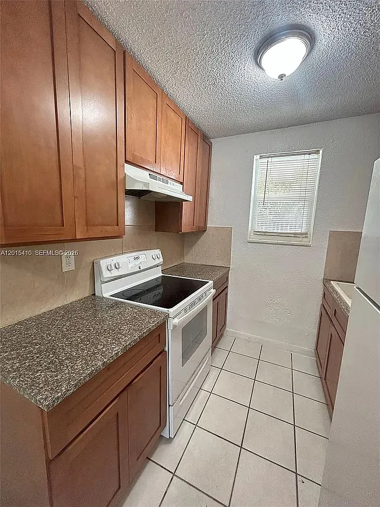 1 bed, 750 sqft, $1,700 — Photo 1