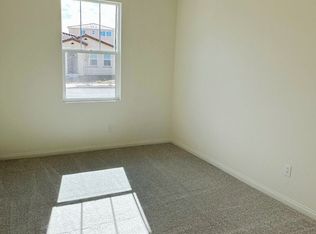 19476 Season Grove Dr, Riverside, CA 92507