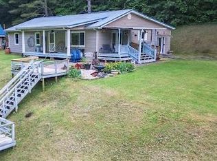 1998 Little Lick Frk, East Point, KY 41216