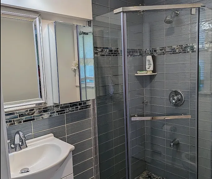 122 Village Cir W — Photo 7