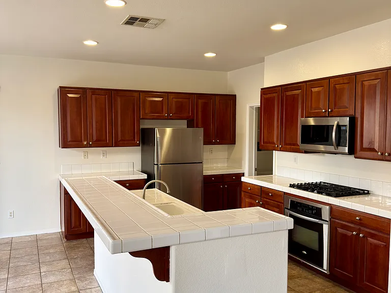 7657 Potter Valley Rd — Photo 23