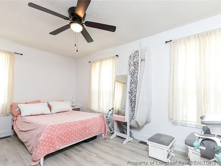 3230 Periwinkle Dr — Photo 15