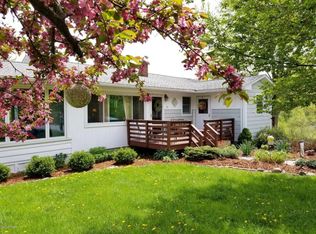 45 Long Meadow Dr, Honesdale, PA 18431