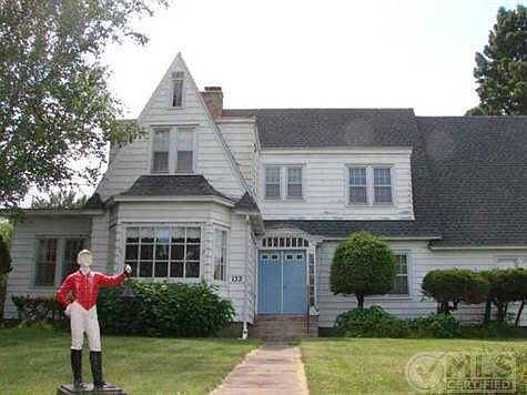 1st image of 133 N 7th Ave