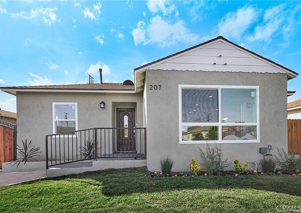 1st image of 207 S Bleakwood Ave