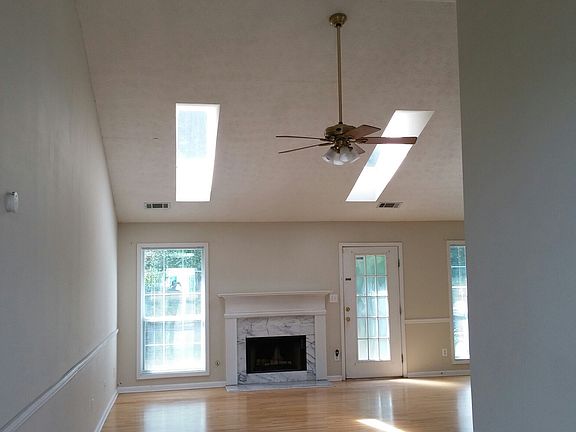 3rd image of 2828 Loral Pines Dr