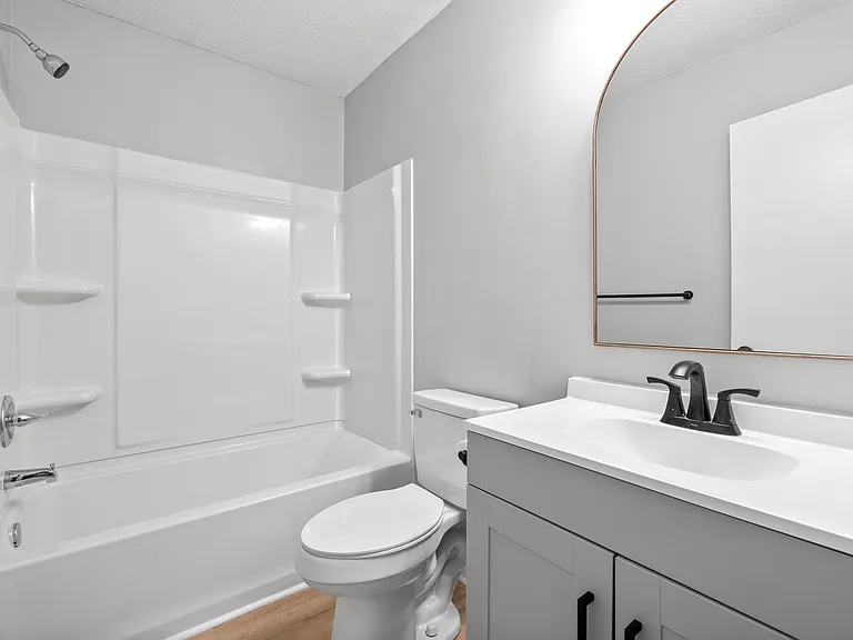 313 Grassland Dr — Photo 15