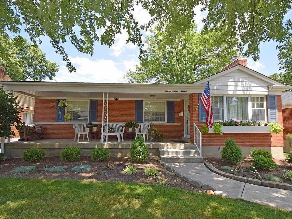 1st image of 2770 Geraldine Dr