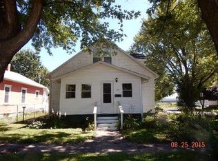 101 N 11th Ave, Marshalltown, IA 50158