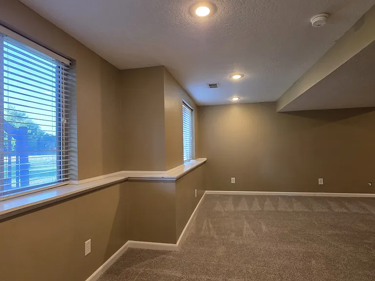 6400 W 155th Pl — Photo 25