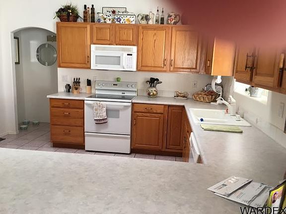 5th image of 3301 Jamaica Blvd S