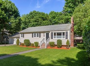 43 Brookfield Rd, Andover, MA 01810