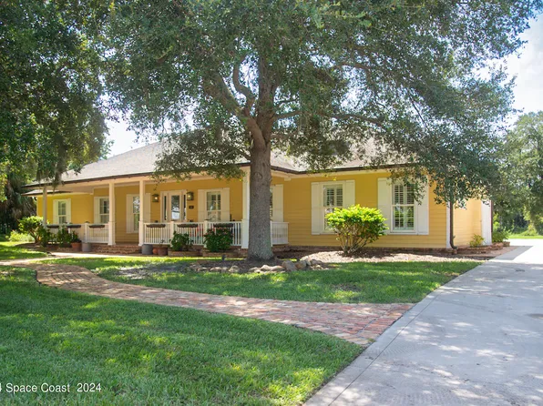 1382 Knave Ln, Malabar, FL 32950