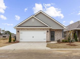 619 Stillwater Dr, Pearl, MS 39208