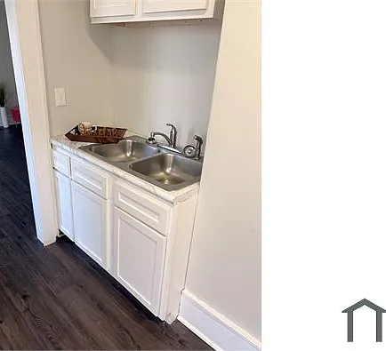 2722 Ensley 5 Points West Ave — Photo 6