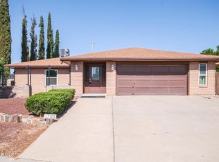 1709 Pete Brown Dr, El Paso, TX 79936
