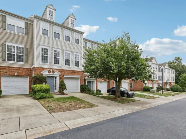 204 Chandler Chase Ct, Morrisville, NC 27560
