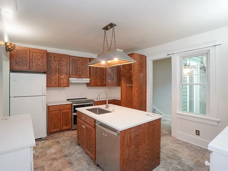 2389 W Boise Ave — Photo 9