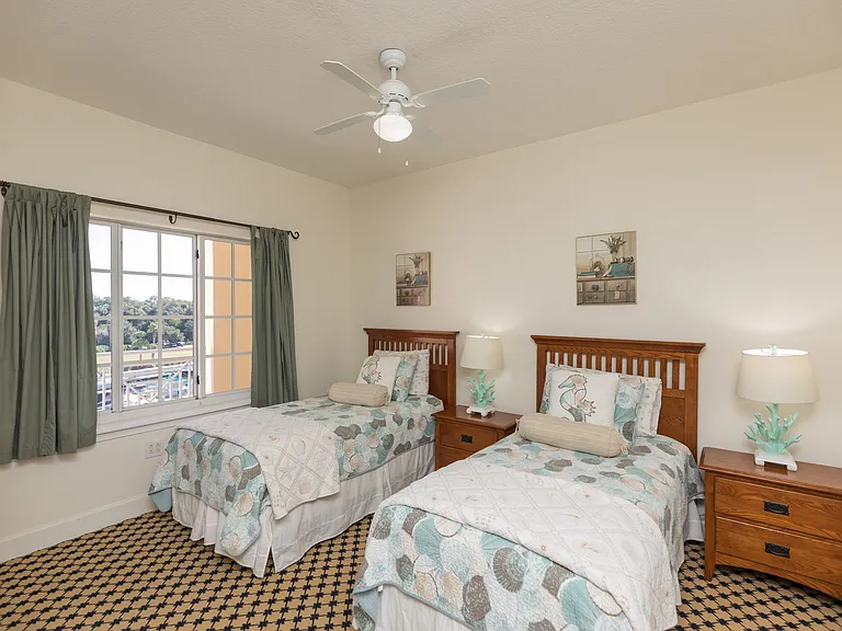 102 Yacht Harbor Dr #468 — Photo 29