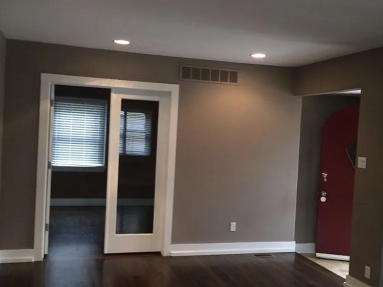 809 S York St — Photo 5
