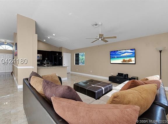 3rd image of 266 SW 180th Ave