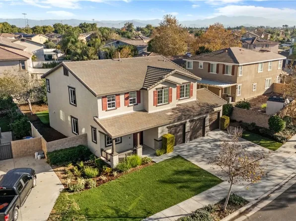 6936 Estonian Dr, Corona, CA 92880