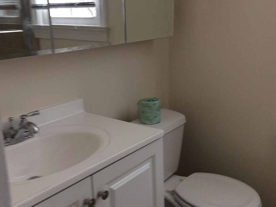 1st image of 2634 Lee Hwy APT 202
