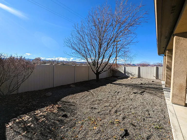 2835 1/2 Kelso Mesa Dr — Photo 24