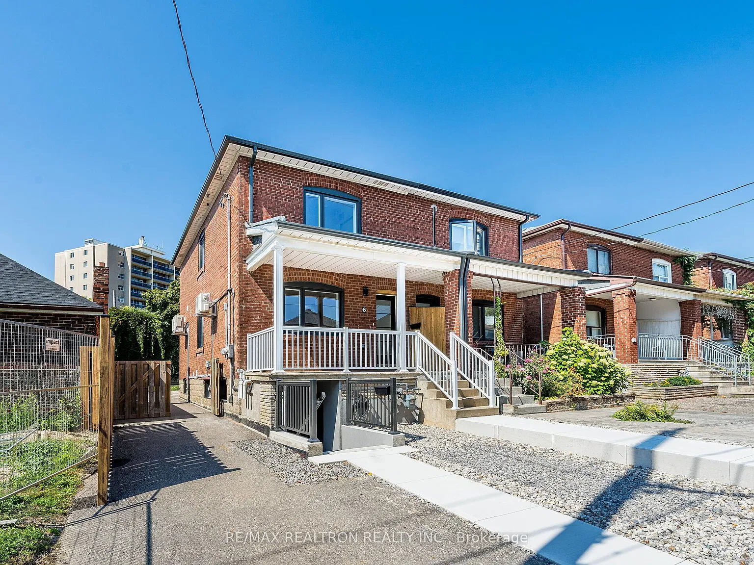 3 bed, $3,500 — Photo 2