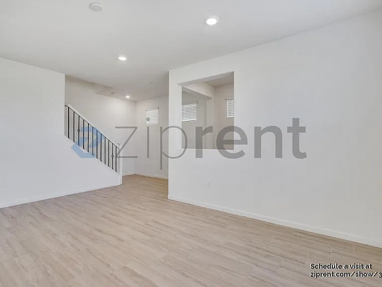 9315 Mystic Lake Aly — Photo 2