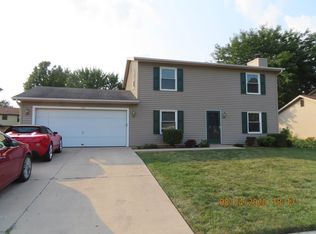 706 Bosuns Dr, Fort Wayne, IN 46819