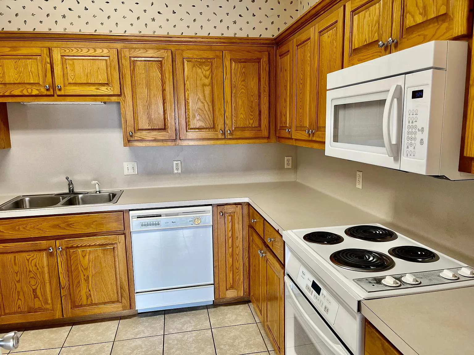 2 bed, 1488 sqft, $1,850 — Photo 4
