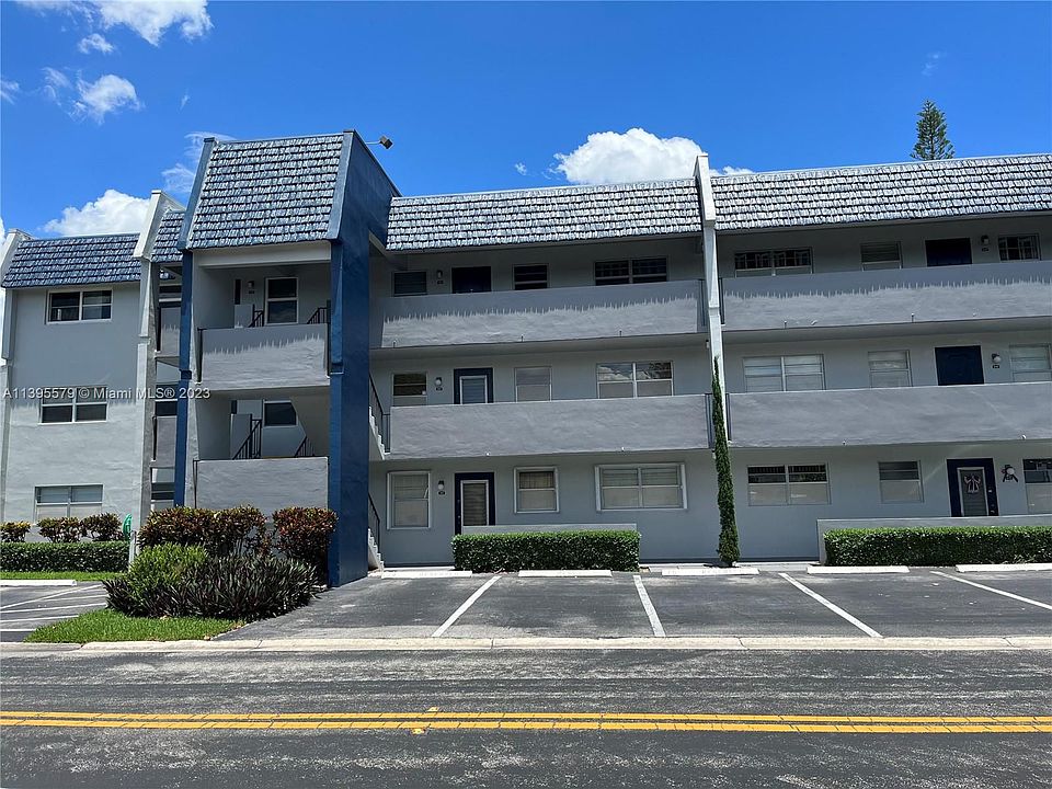 1st image of 7797 Golf Circle Dr APT 311