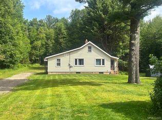 124 Wilderness Rd, Negaunee, MI 49866