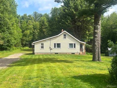 124 Wilderness Rd, Negaunee, MI, 49866