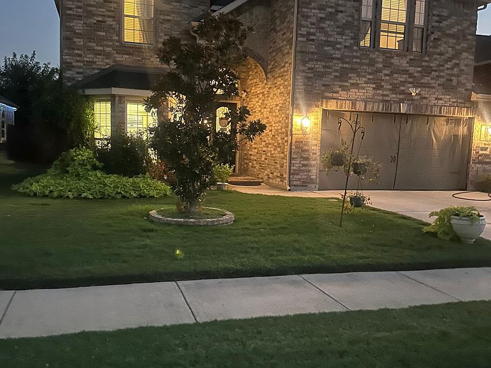 1st image of 1608 Scarlet Crown Dr