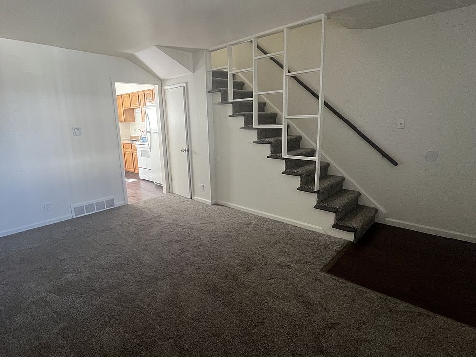 1st image of 1030 Dayton St APT 7