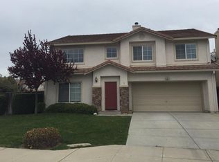 3 Massachusetts Cir, Salinas, CA 93905