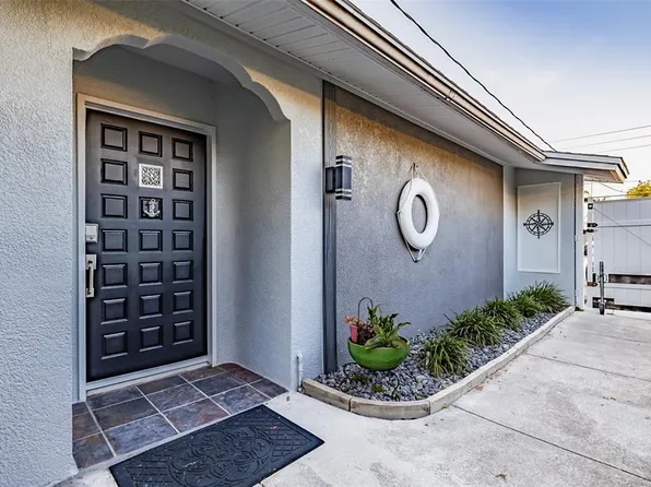 4506 Floramar Ter, New Port Richey, FL 34652