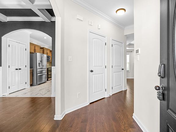 4th image of 2919 Teakwood Dr