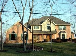 45 Deerpath Ln, La Grange Park, IL 60526