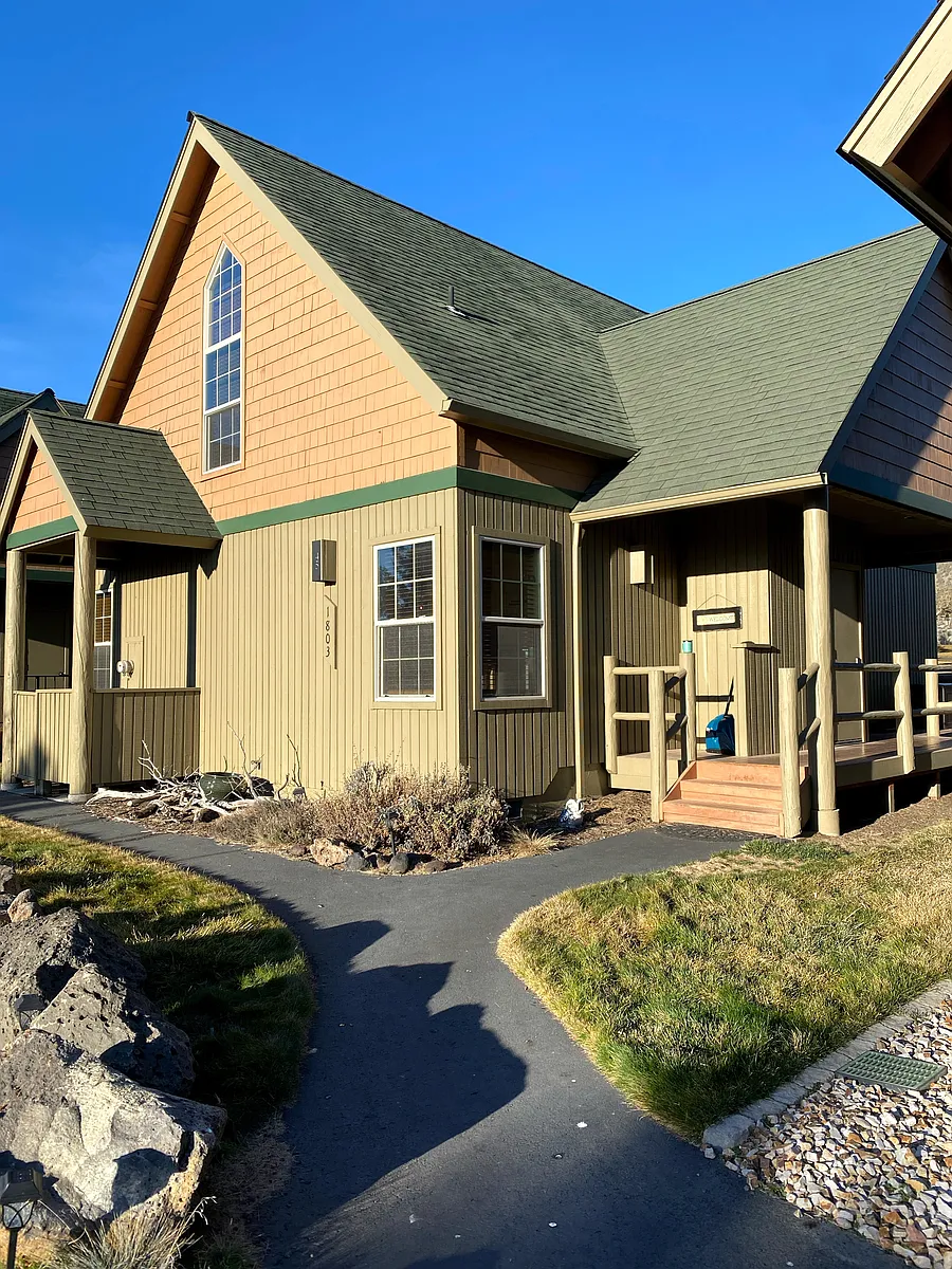 Building Photo - 1803 Prairie Falcon Dr