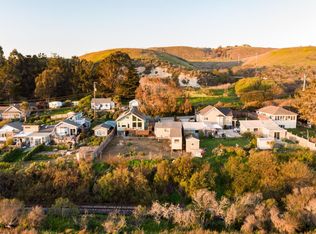 5403 Coast Rd, Santa Cruz, CA 95060