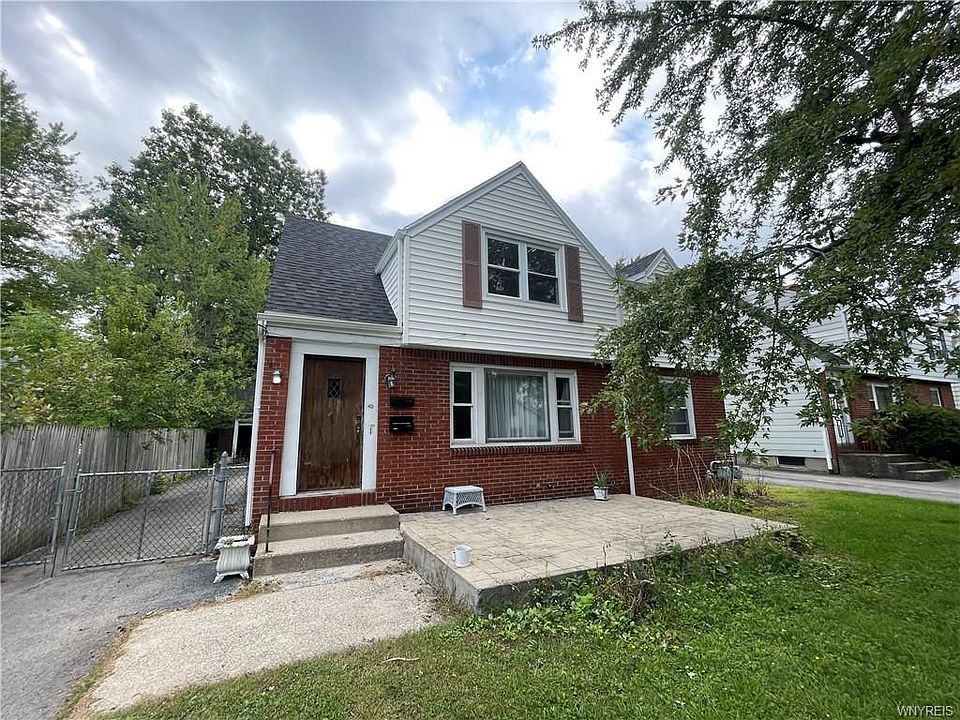 1st image of 45 Argyle Ave