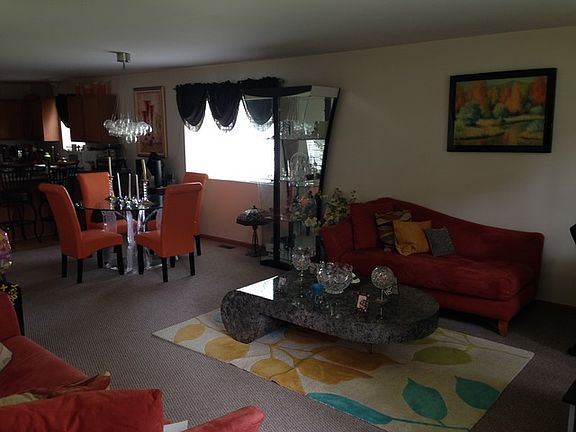 2nd image of 151 Broadway Ave #1