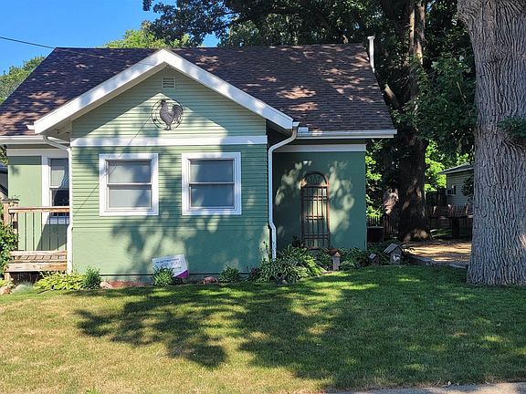 2nd image of 1017 N 5th St