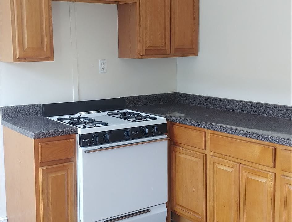 1st image of 357 Howard Ave Fl 2
