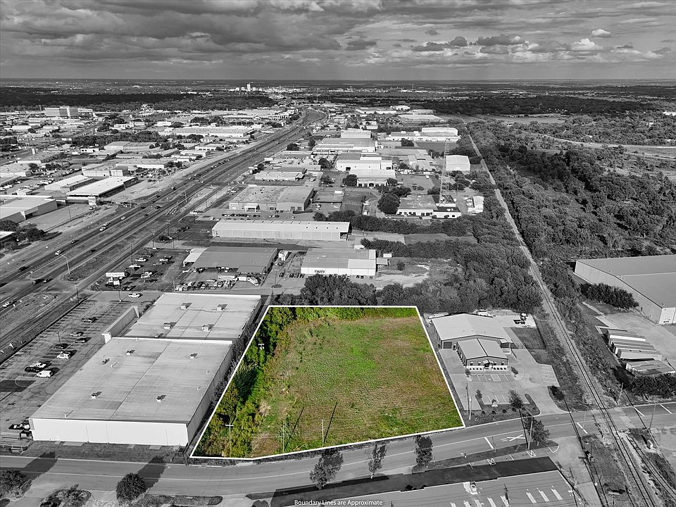 1st image of Schroeder Dr